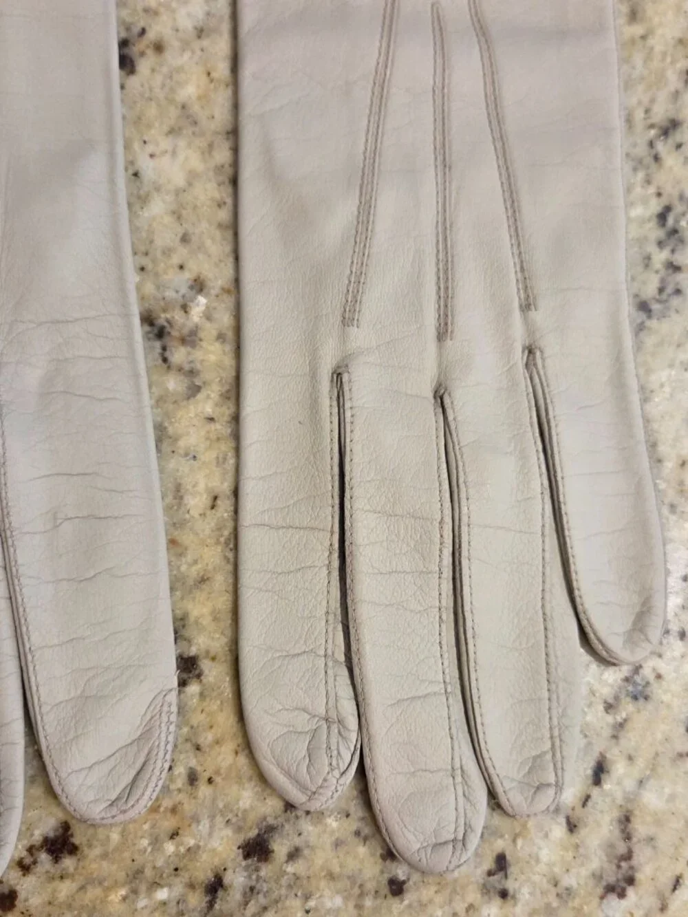 Vintage Womens Size S Beige Leather Formal 11.5